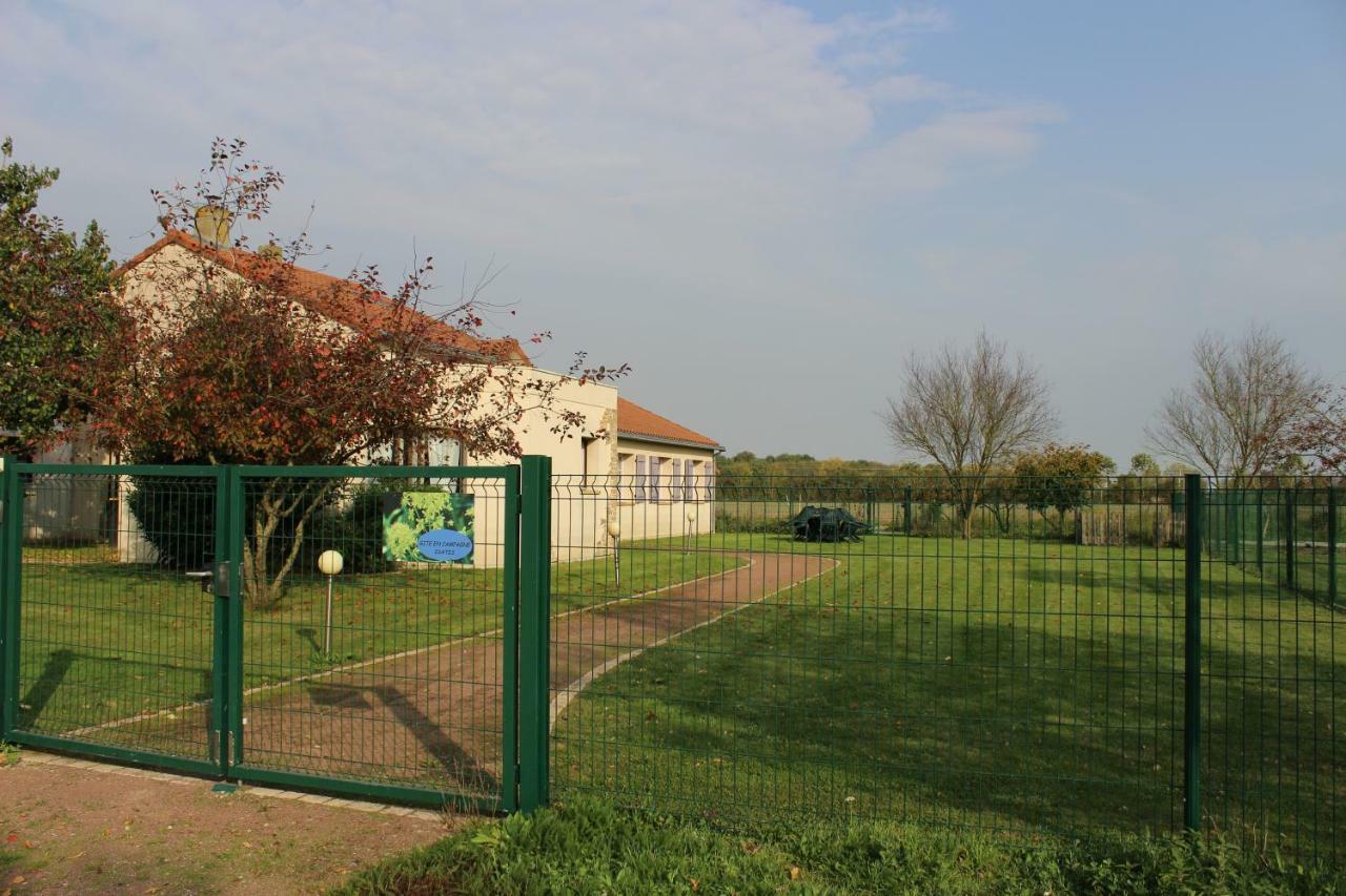 Gite En Campagne Isatis Landemont Exteriér fotografie
